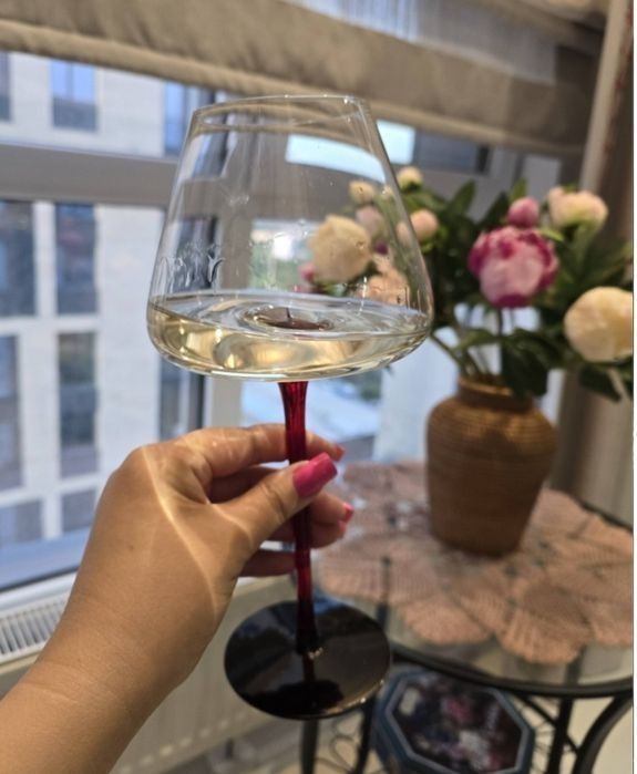 Бокалы, графины и многое другое