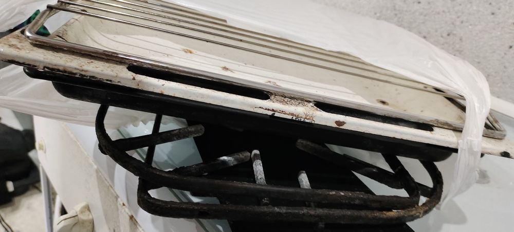 Газовая плита рабочая.