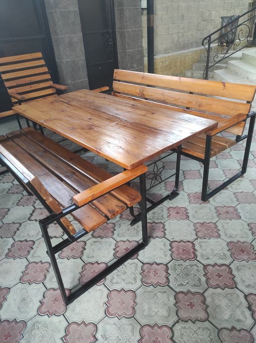 скамейка, стол и кресла