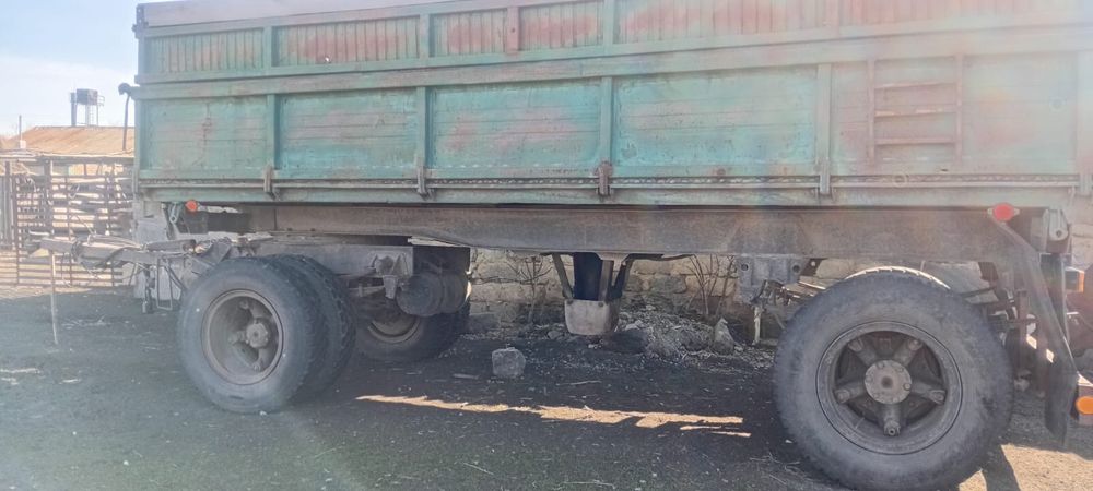 Продам камаз с прицепом зерновик