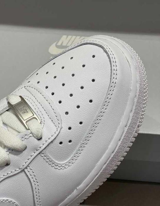 Nike Air Force 1 Low '07 Alb Mărimea 38