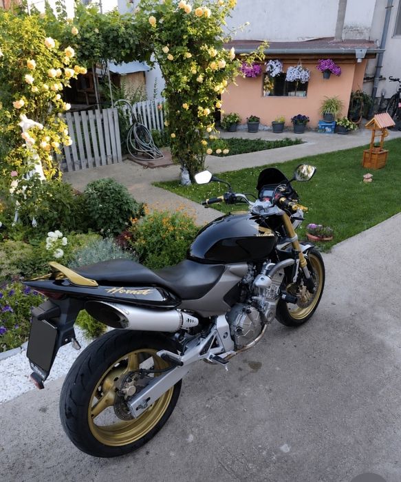 Honda Hornet 600F (CB600F) 2005 г. – обслужена, готова за сезона