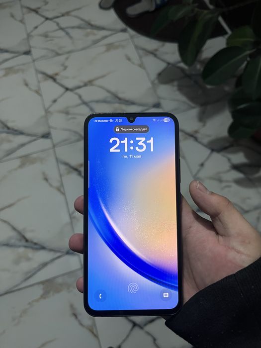 A34 5G почти новый