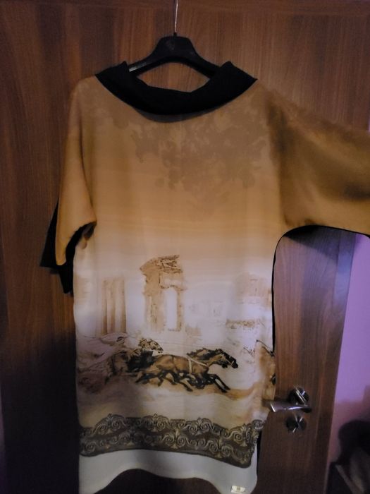 Официална рокля-XL размер  (42) чисто нова с ръкави до лактите- 150лв