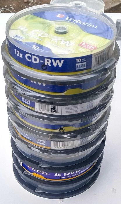 Кутии за CD-RW и DVD-RW дискове Verbatim, нови в запечатани кутии.