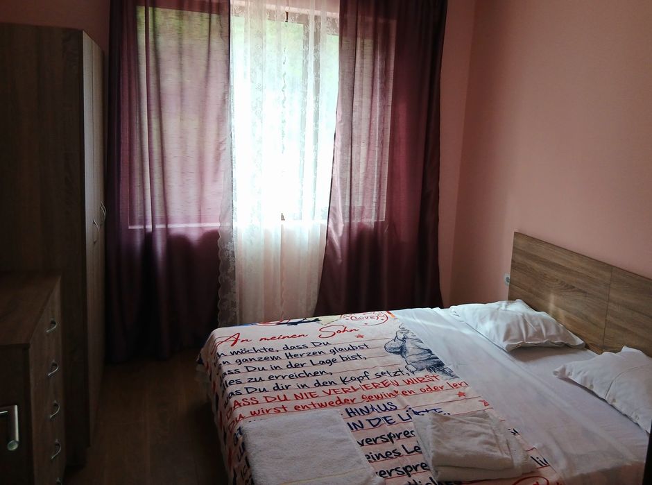 УНИКАЛЕН панорамен в ТОП ЦЕНТЪР за нощувки- 2 спални БЕЗПЛАТЕН ПАРКИНГ