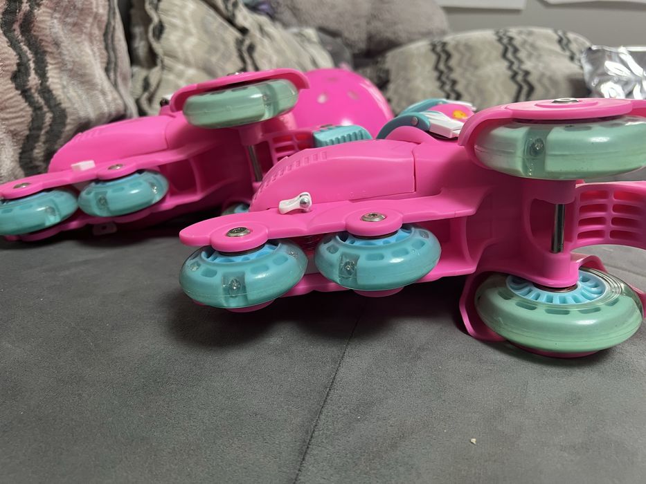 Vand role pentru copii