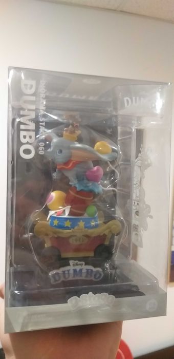 Дъмбо лицензирана статуетка Дисни размери височина  1