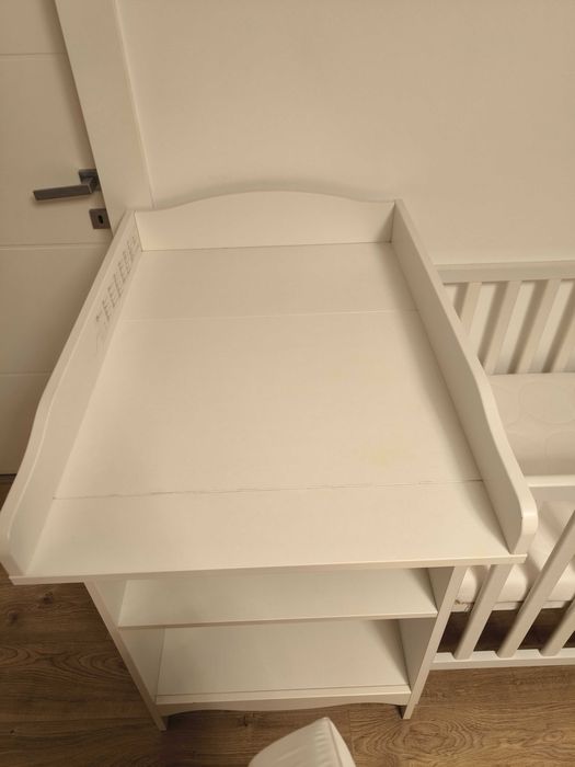 Masa de înfășat ikea