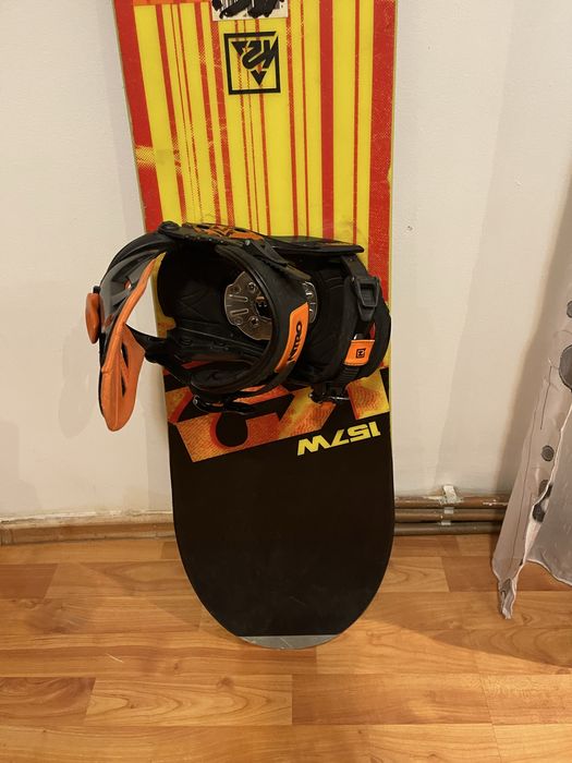 Placa snowboard 157 cm k2 cu legaturi nitro