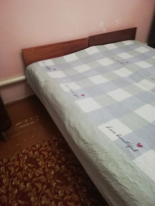 Срочно и дёшево продаётся мебель для спальни  в отличном состоянии