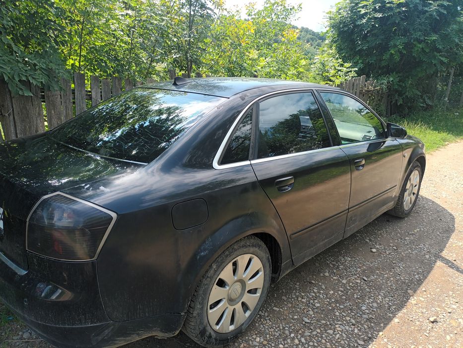 Audi a4 1,6 benzină