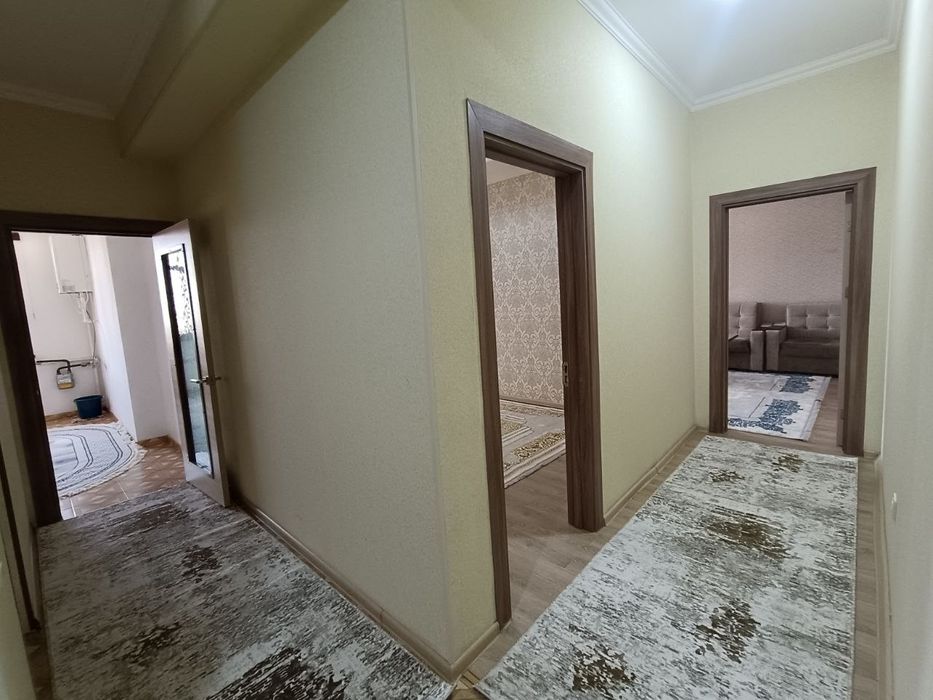 Mazza kafeni yonida 2xonali uy sotiladi