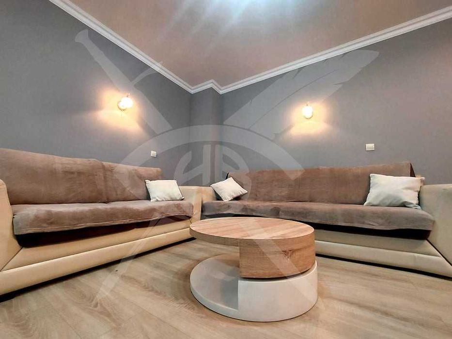 Двустаен - Център