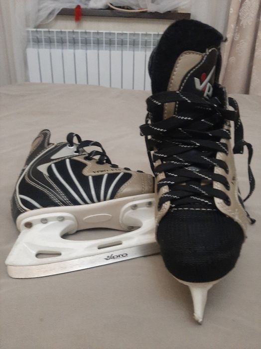 Коньки, размер 34 и 37