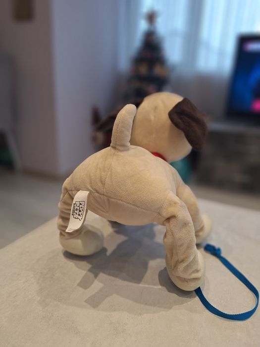 Плюшено куче за разходка