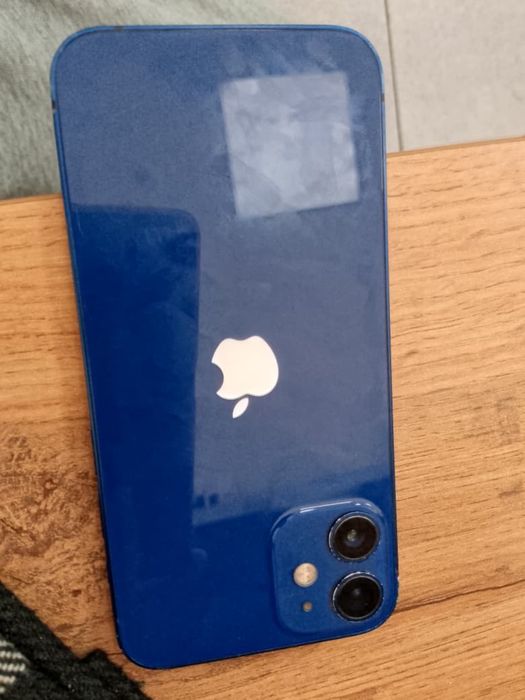 Iphone 12 mini в хорошем состоянии