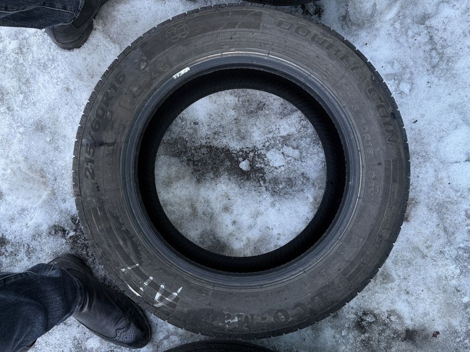 Продаю шины 215/60 R16