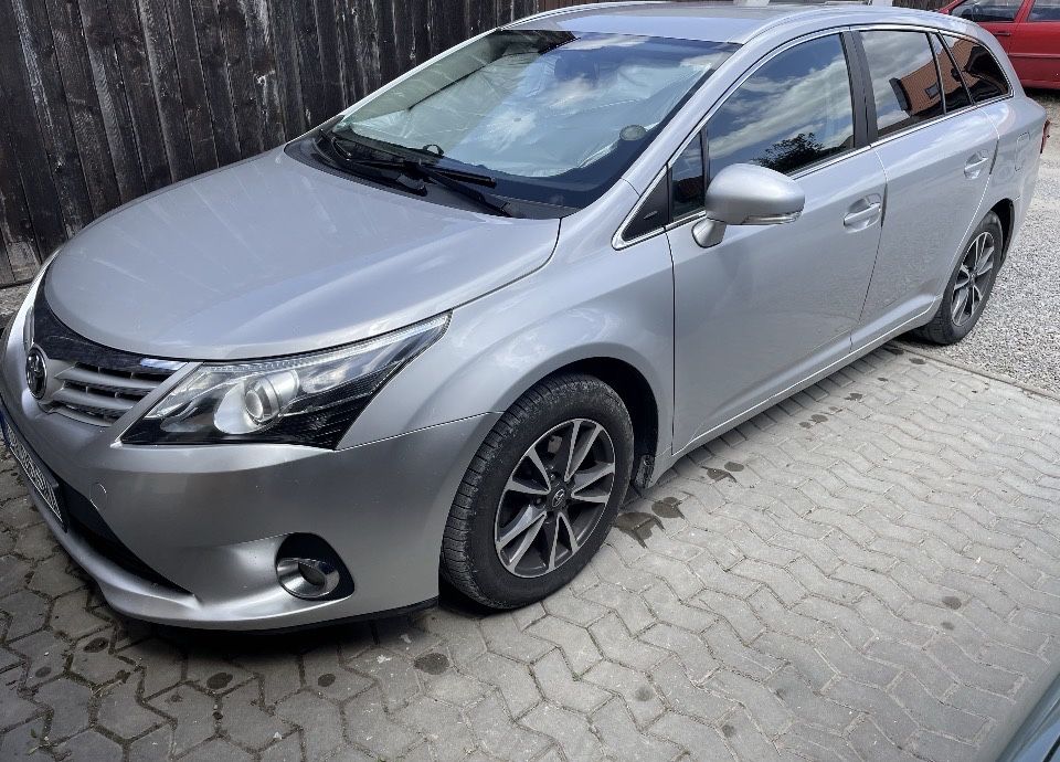 Toyota Avensis t27 2014 2.0 diesel combi