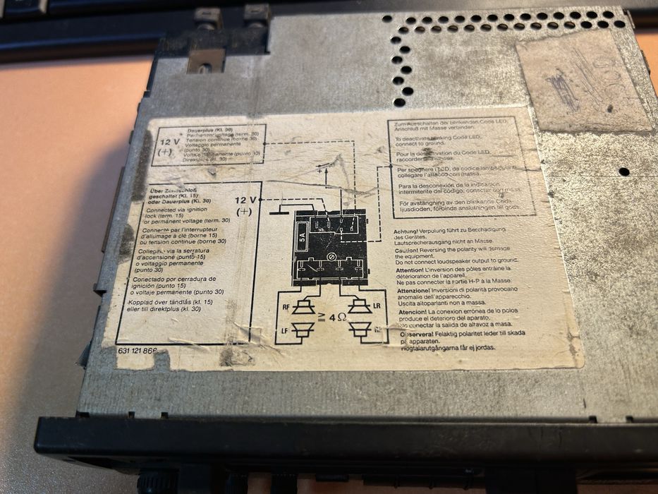 Радио касетофон за кола Blaupunkt  Essen  CR 31
