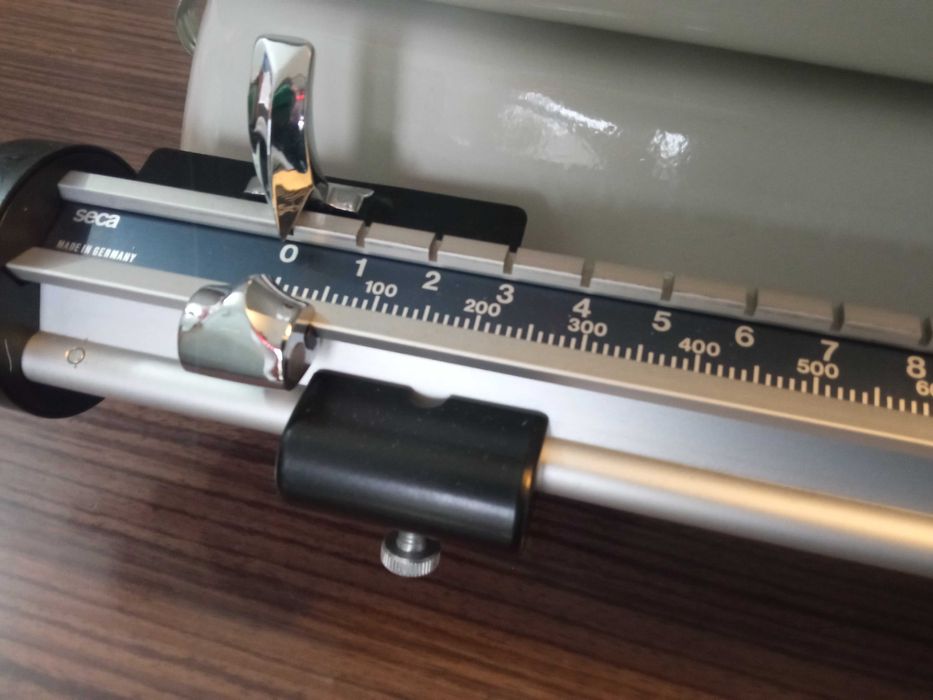 Cantar bebe medical, nou-nascuti SECA 725-NOU