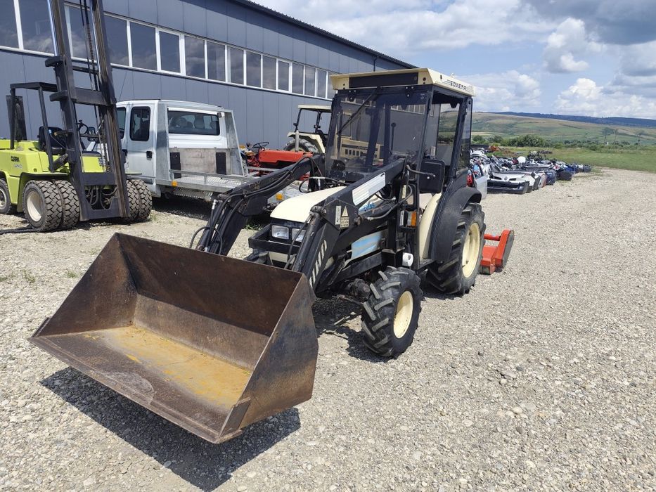 Tractoras Lamborghini RUNNER 450 DT