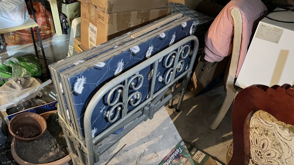 Раскладушка …………..