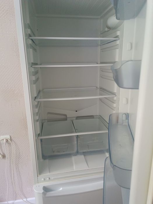 Продам холодильник нерабочая