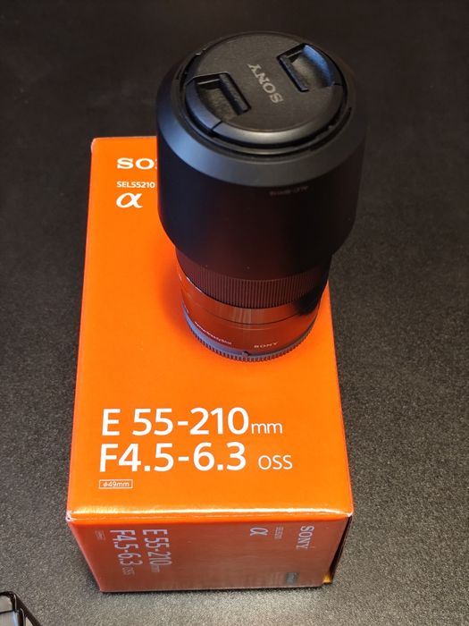 Sony A5000 + 3 обектива (само на 8456 кадъра!) + CPL филтри