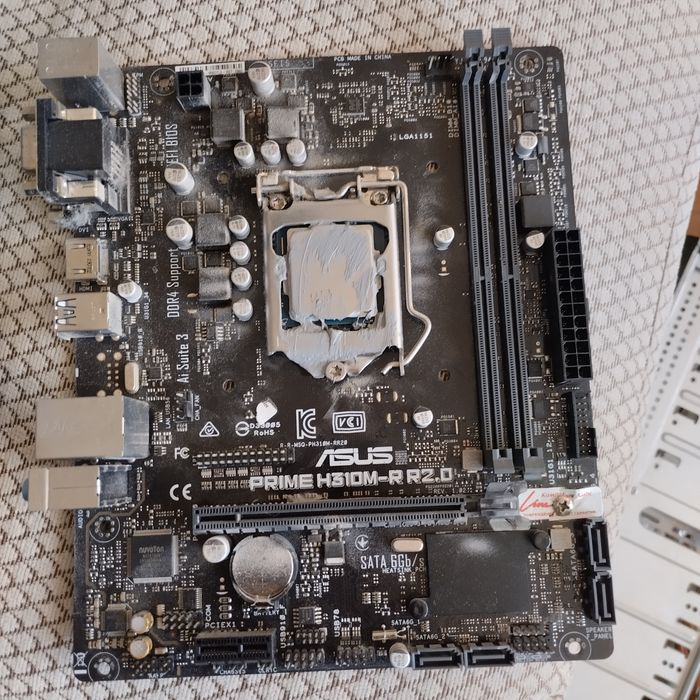 Продам материнские платы 2 шт