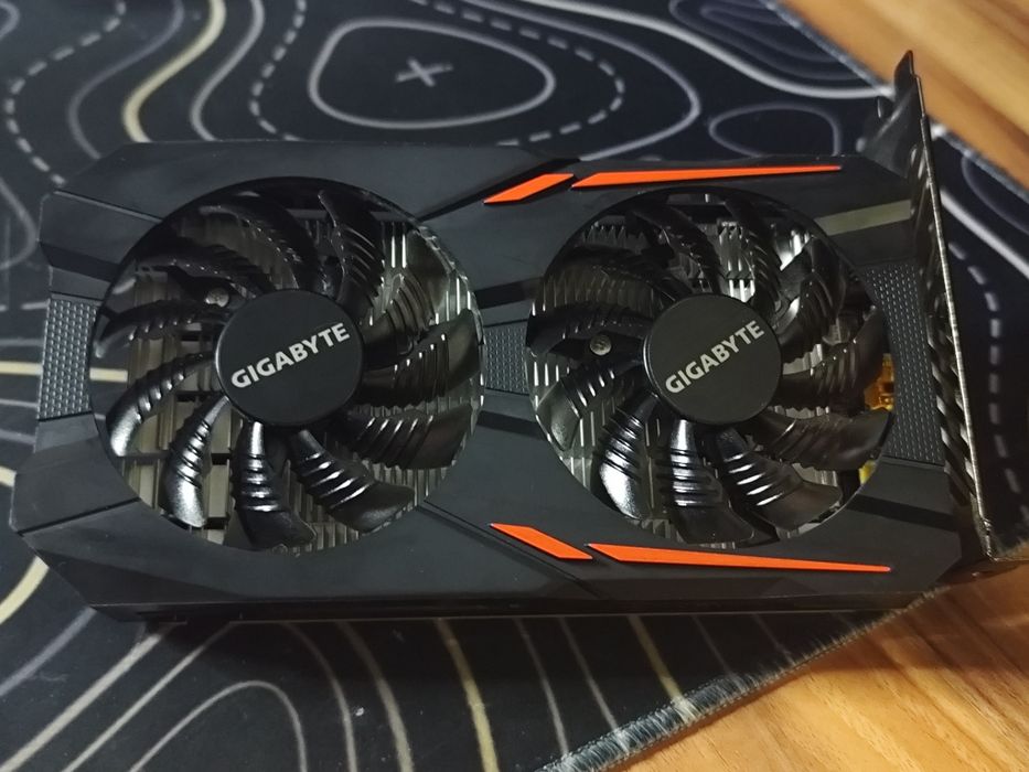GIGABYTE 1050ti 4gb