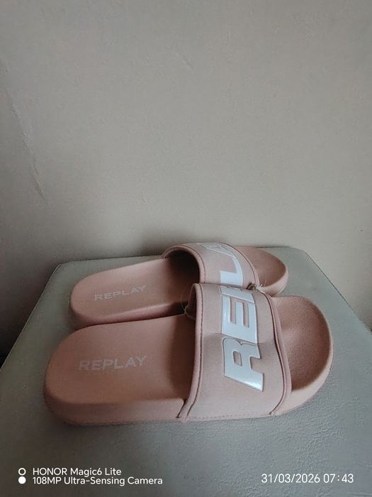 Дамски чехли" Replay "