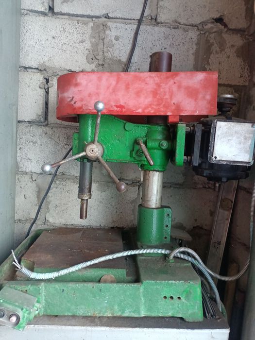 Продаю сверильный станок
