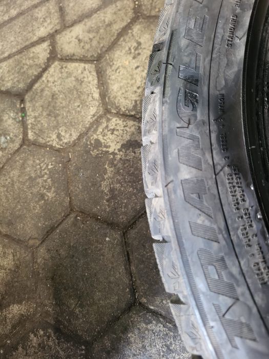 Продам шины хорошего качества !