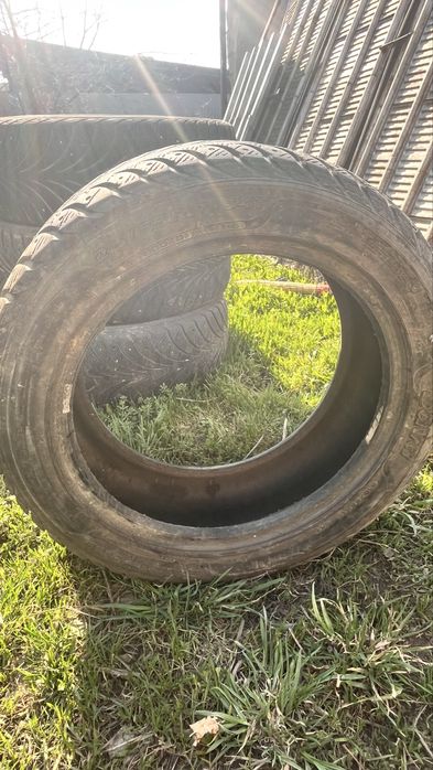 Продам колеса 11 штук и 1 диск,о цене договоримся по отдельности можно