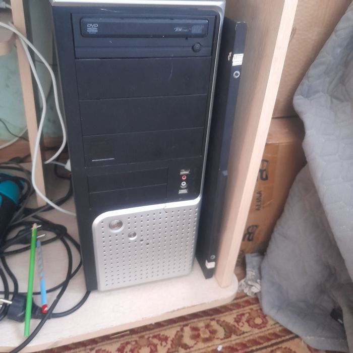 Срочно продам компьютер для запчасти