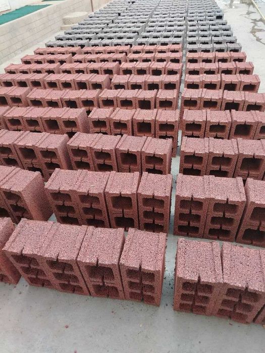 Курилиш учун сизга   Сифатли  ШЛАКОБЛОК гиштларини таклиф киламиз