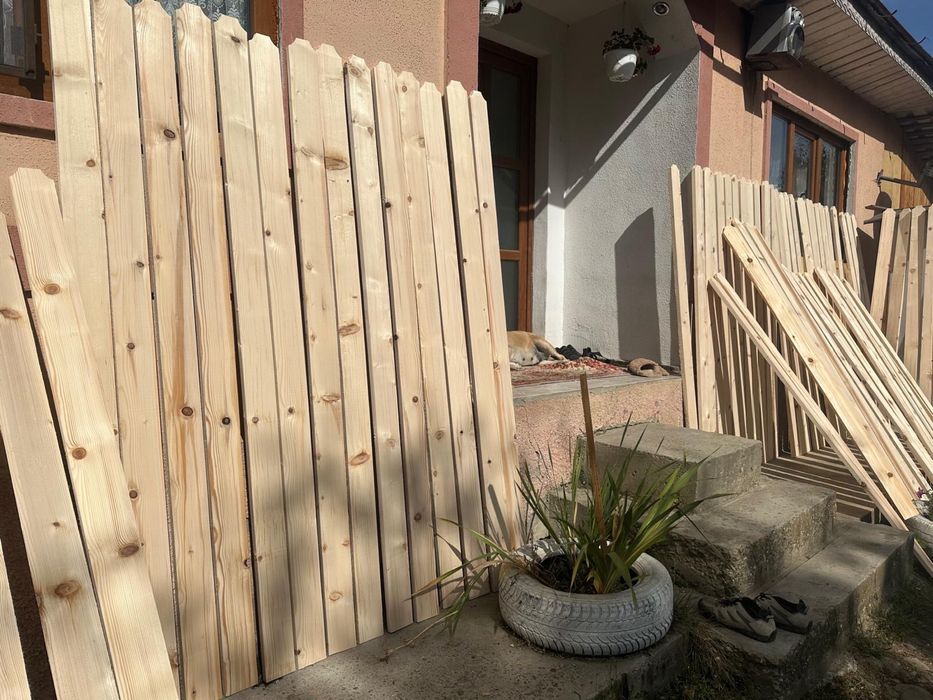 Scandura pentru gard/ curte / tambere / uluci rindeluite slefuite