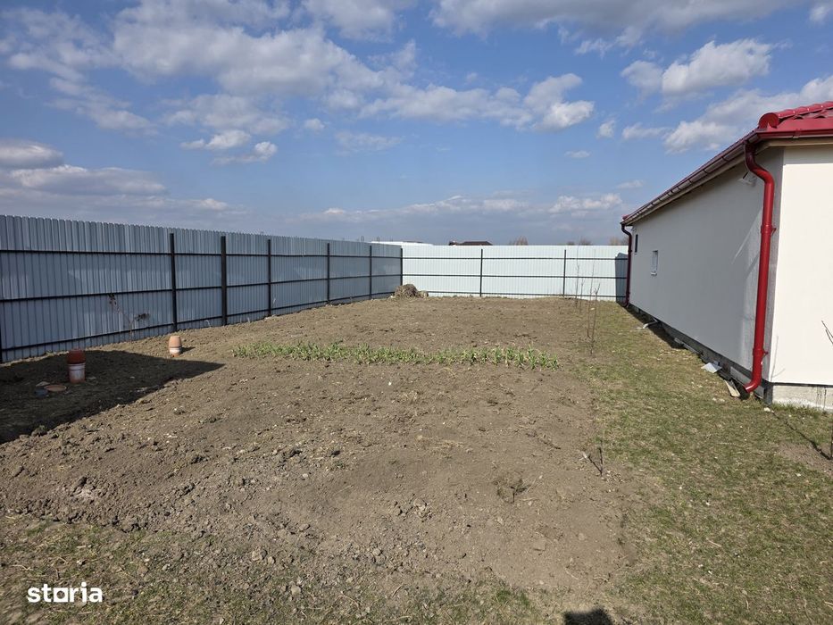 Casa + Teren 416mp Podu Oltului Harman Brasov