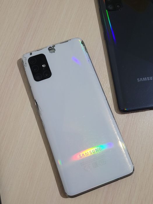 Продам два Samsung A51