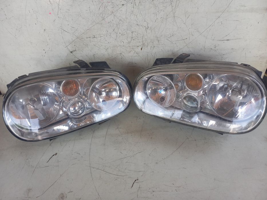 Фарове Vw Golf 4