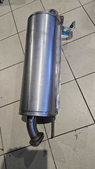 Глушитель на Toyota Land Cruiser