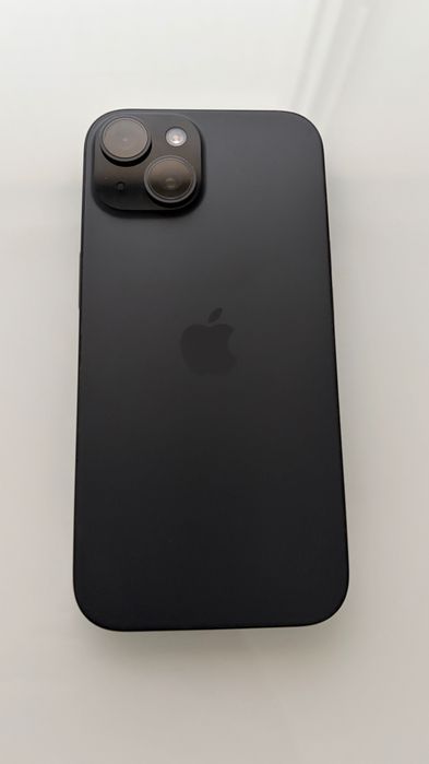 iPhone 15 128GB - Black | Всичко работи (Пукнат дисплей)