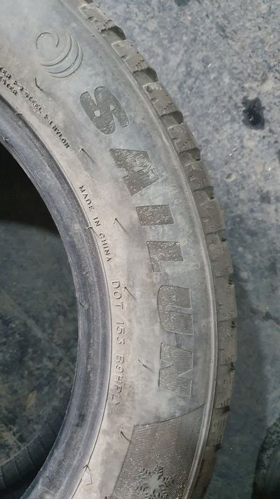 Продам комплект шин на 15