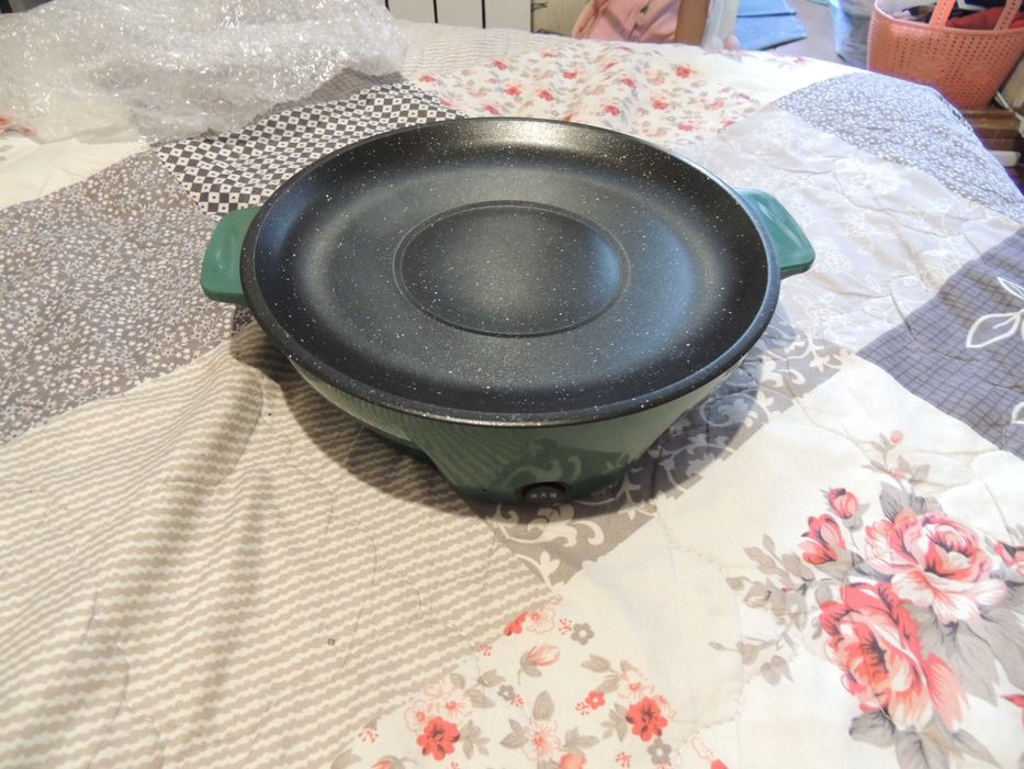 Электрическая сковородка.