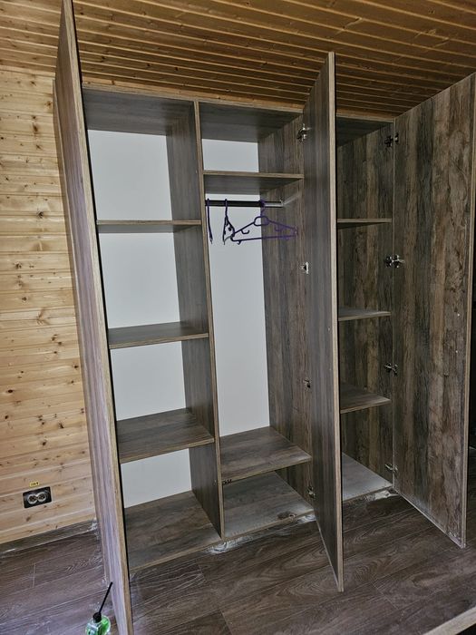 Dulap din pal cu abs de 2 mm