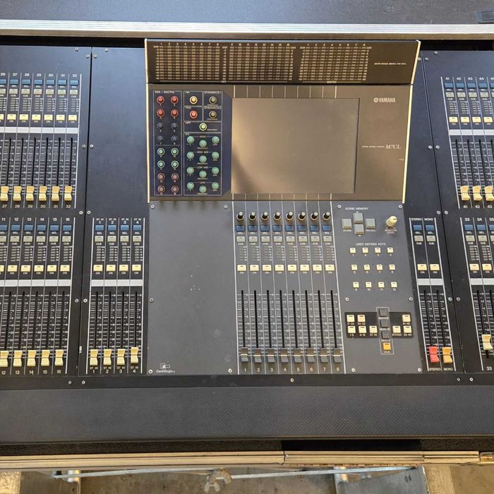 Mixer digital Yamaha M7CL-48