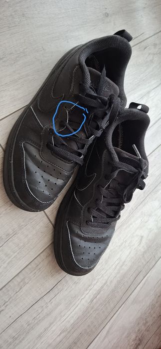 Adidasi Nike, 39