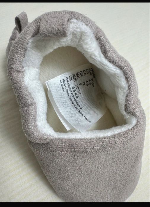 Papucei cu talpa aderenta H&M marirmea 20/21