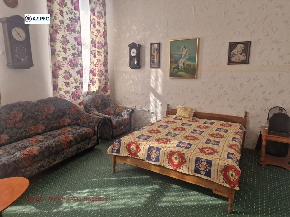 Продава се Многостаен апартамент в Плевен, Идеален център - 210 кв.м за 1191 €/кв.м - Снимка #6